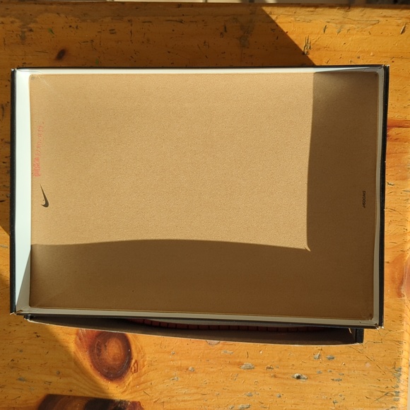 Jordan 1 Retro High OG Patent Bred shoes - Picture 16 of 16